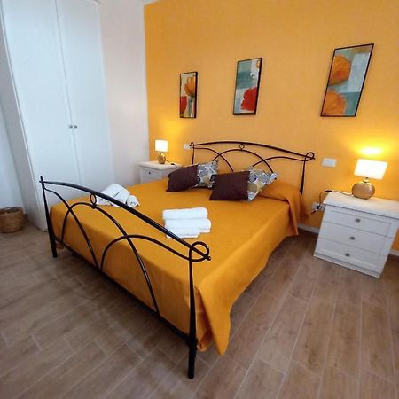 Divina Cuspide Bed & Breakfast Guspini Dış mekan fotoğraf