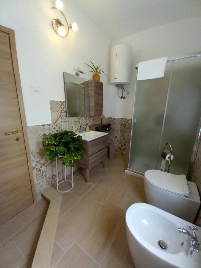 Divina Cuspide Bed & Breakfast Guspini Dış mekan fotoğraf