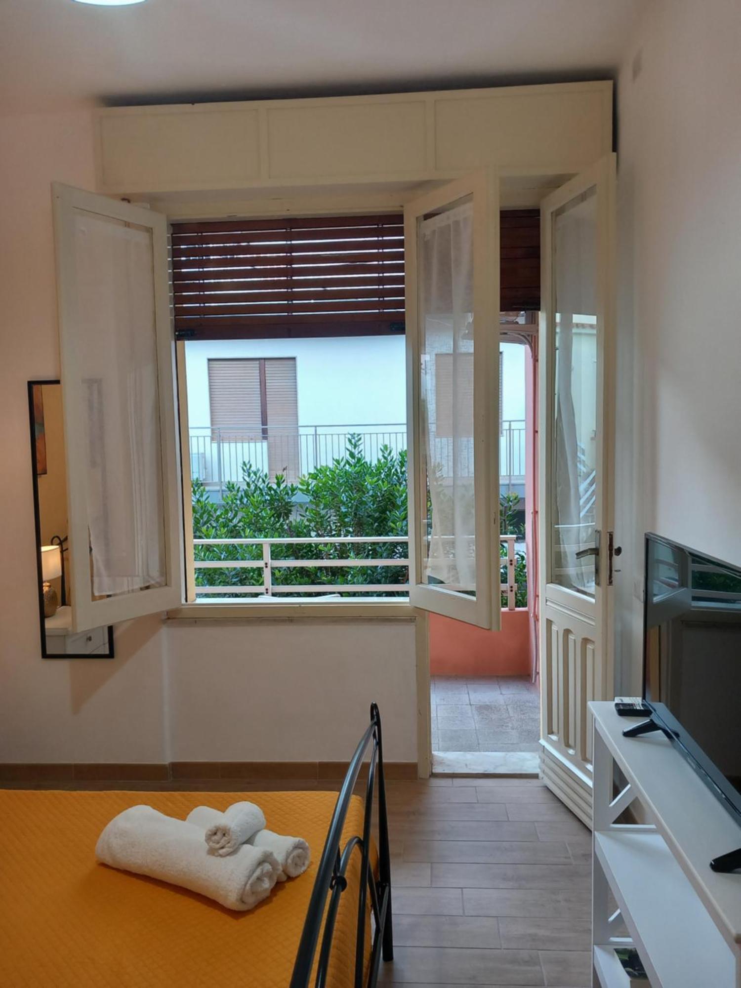 Divina Cuspide Bed & Breakfast Guspini Dış mekan fotoğraf